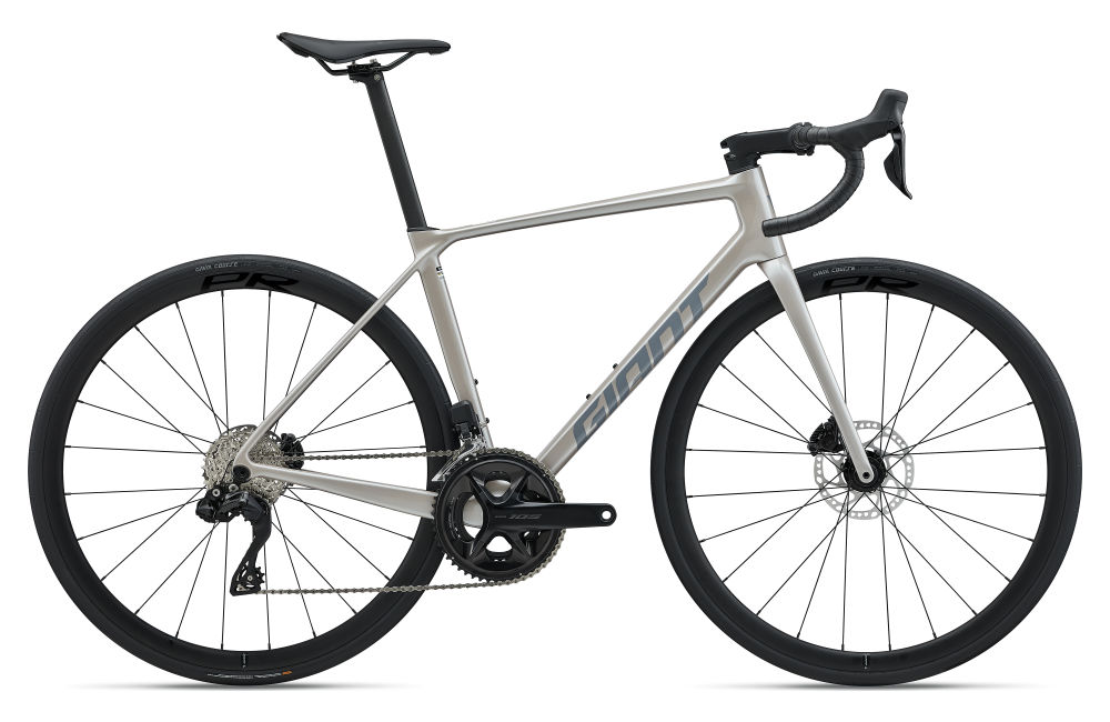 Giant TCR Advanced 1 - Pro Compact 2027